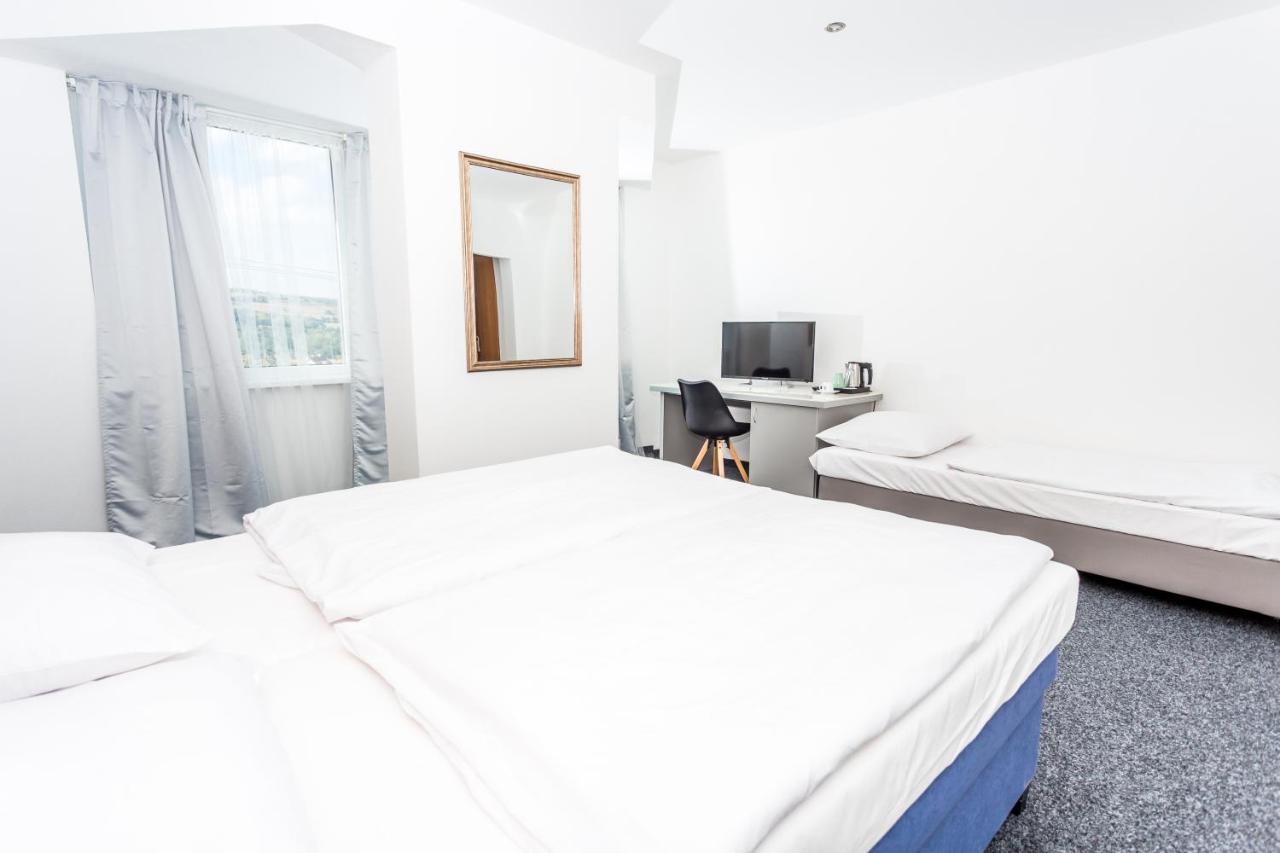 Obrnice Hotel Joker מראה חיצוני תמונה
