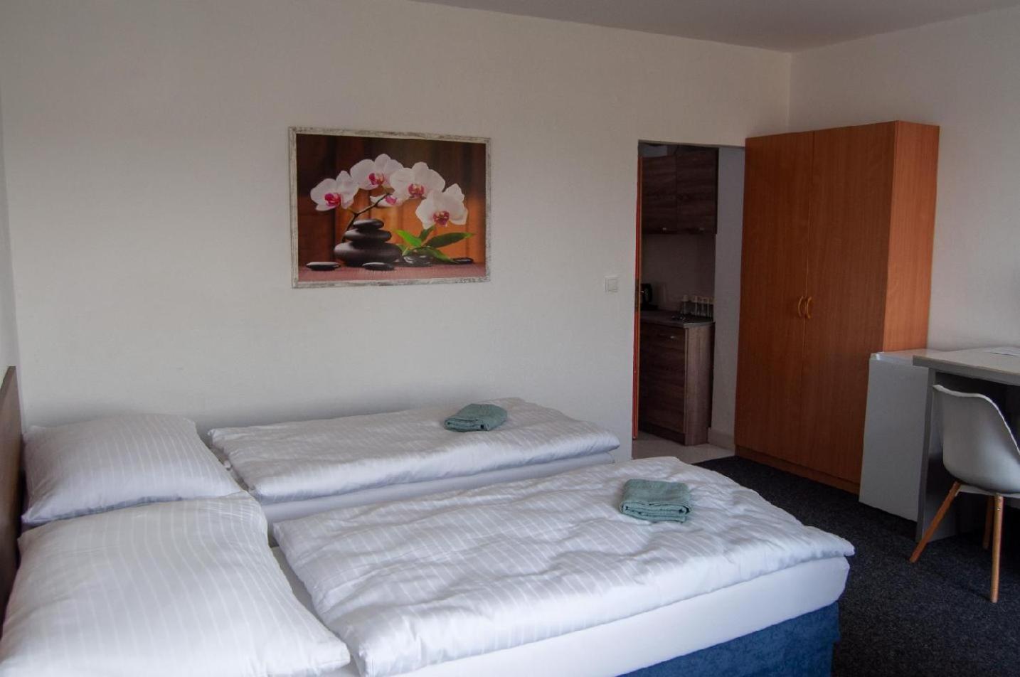 Obrnice Hotel Joker מראה חיצוני תמונה
