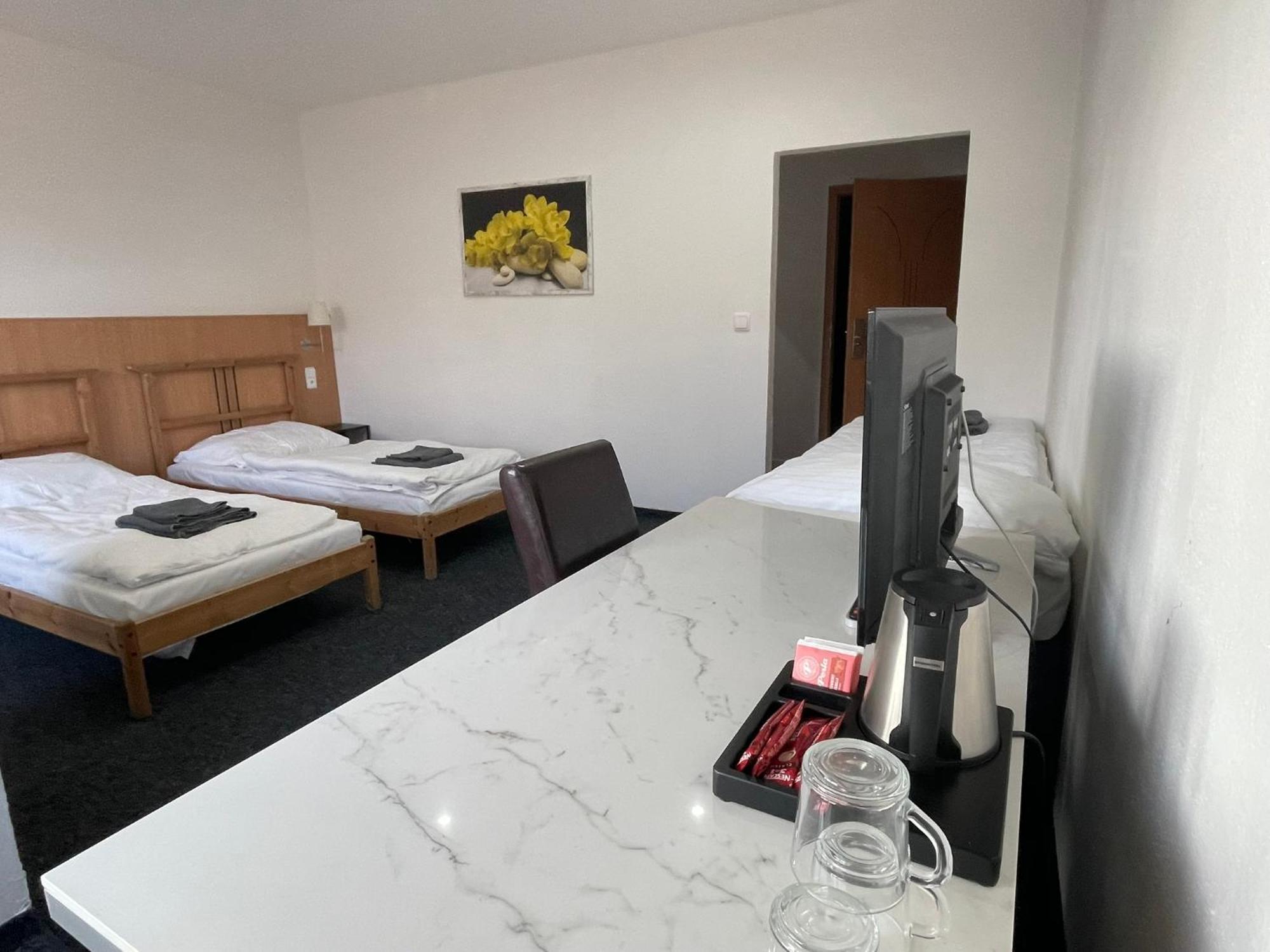 Obrnice Hotel Joker מראה חיצוני תמונה